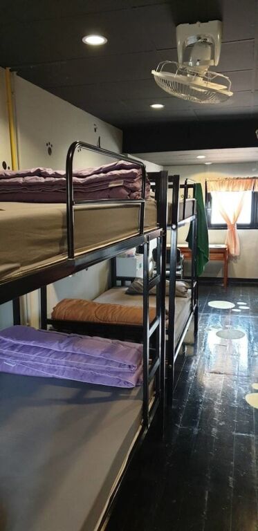 Бангкок: Feel Like Home Dormitory - Hostel