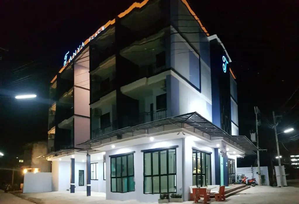 Краби: OYO 430 Tanya Place