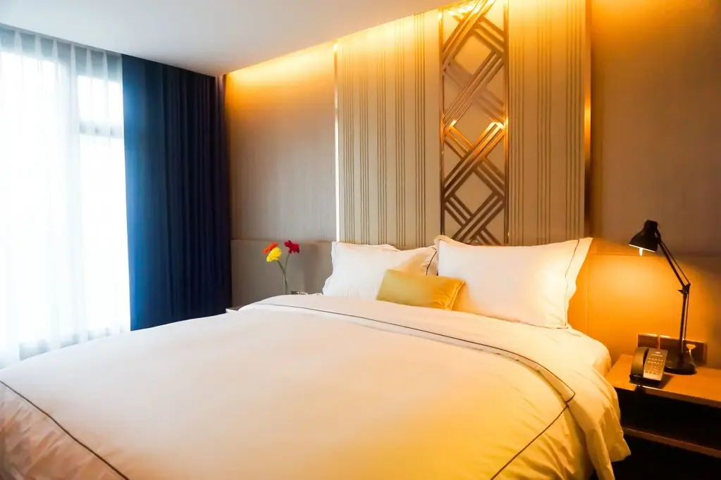 Бангкок: GLOW Sukhumvit 5 by Centropolis