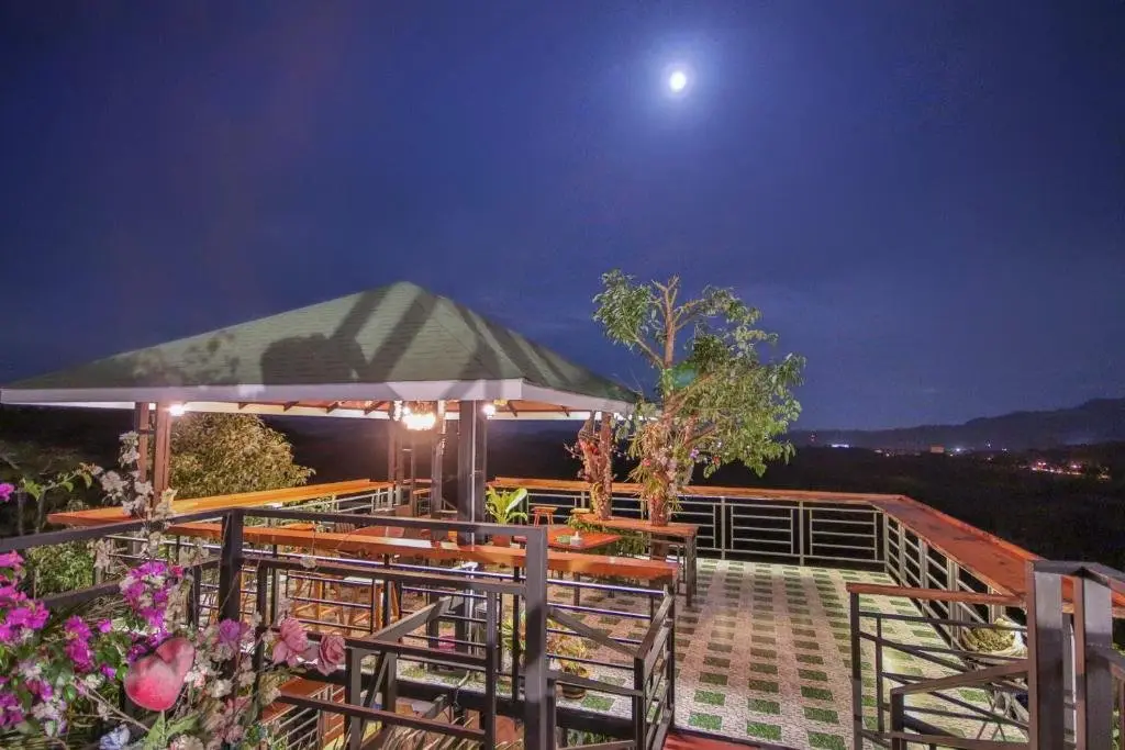 Тхаланг: Happy Mountain Airport Resort