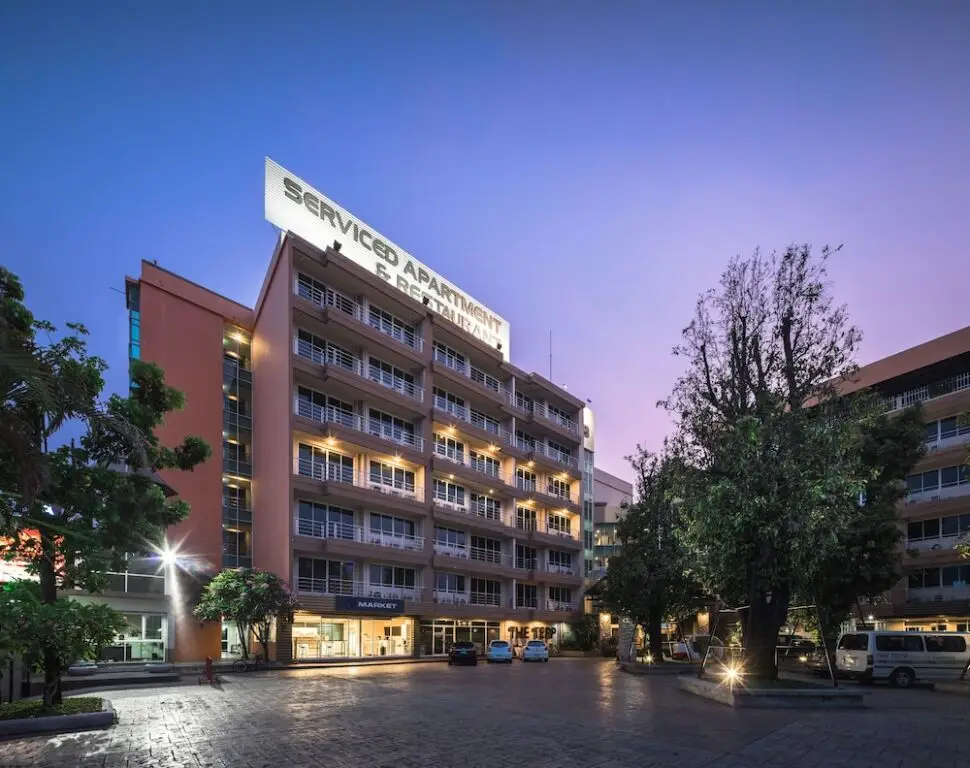 Бангкок: The Tepp Serviced Apartment