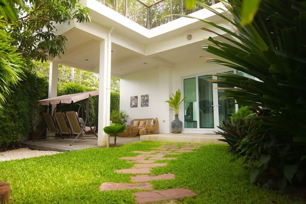 Саттахип: Luxury 5br Pool Villa and Sport Center