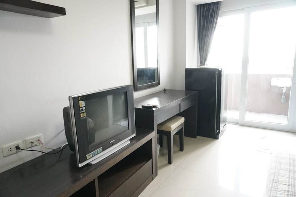 Паккрет: Grand Seven Place
