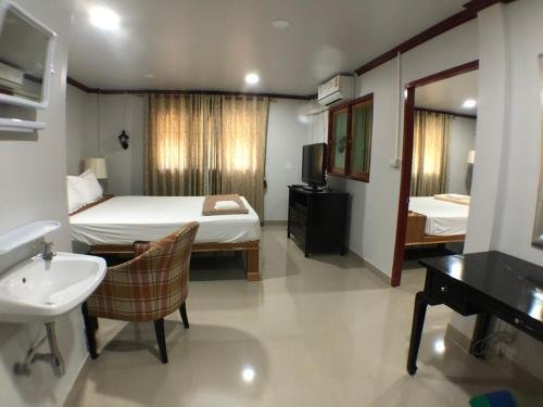 Аюттхая: The Train Guesthouse