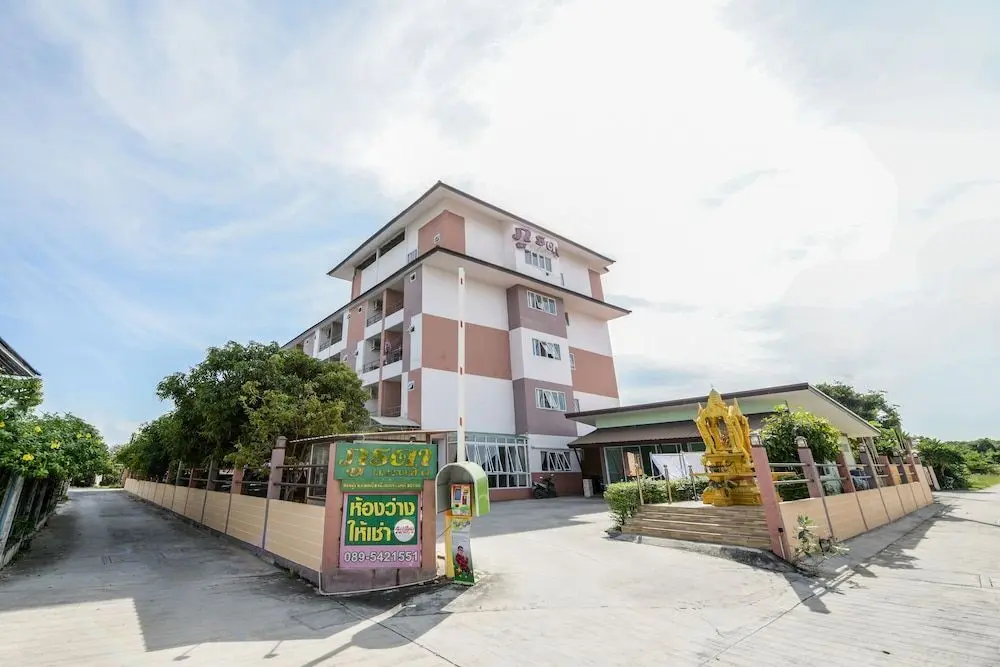 Чонбури: Purada Mansion