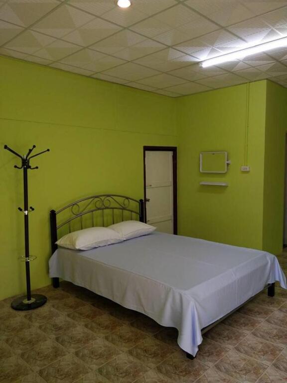 Пхак Хай: Jumbo Villa Homestay and Resort