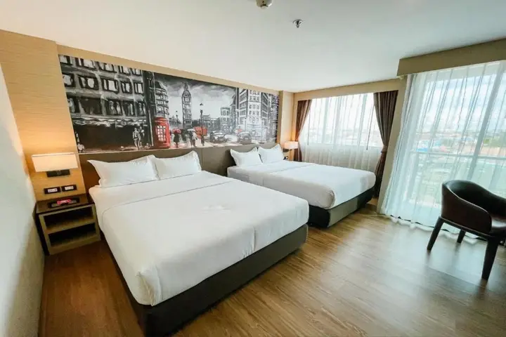 Паттайя: GLOW Pattaya