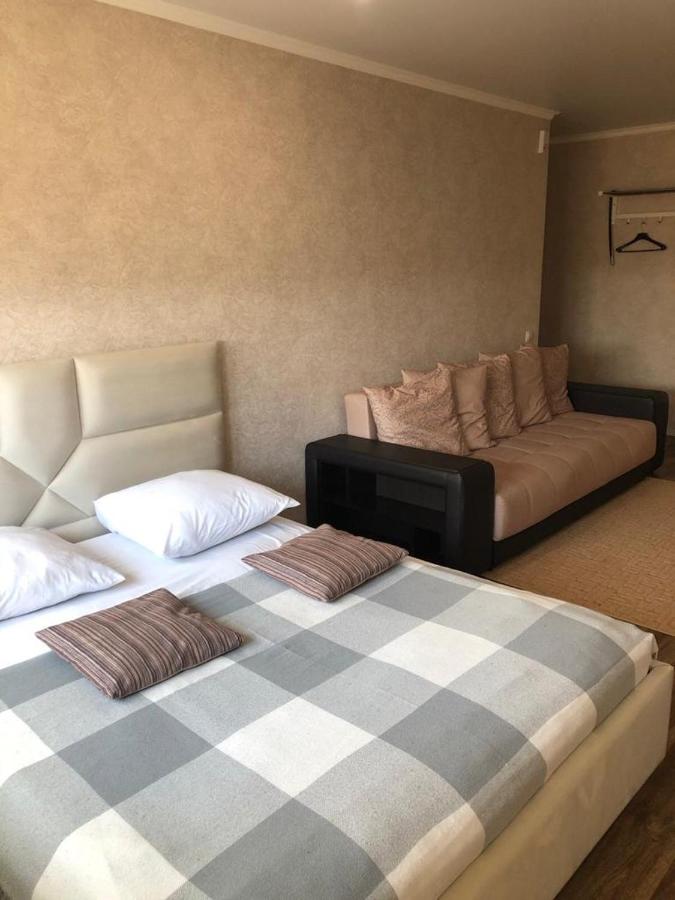 Тольятти: Аpartment on Kudasheva 108