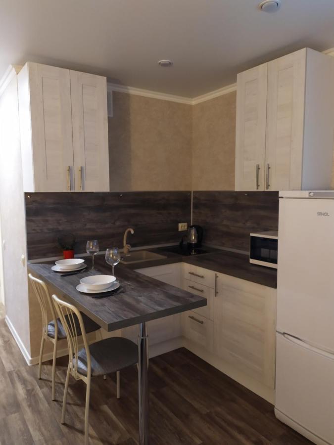 Тольятти: Аpartment on Kudasheva 108