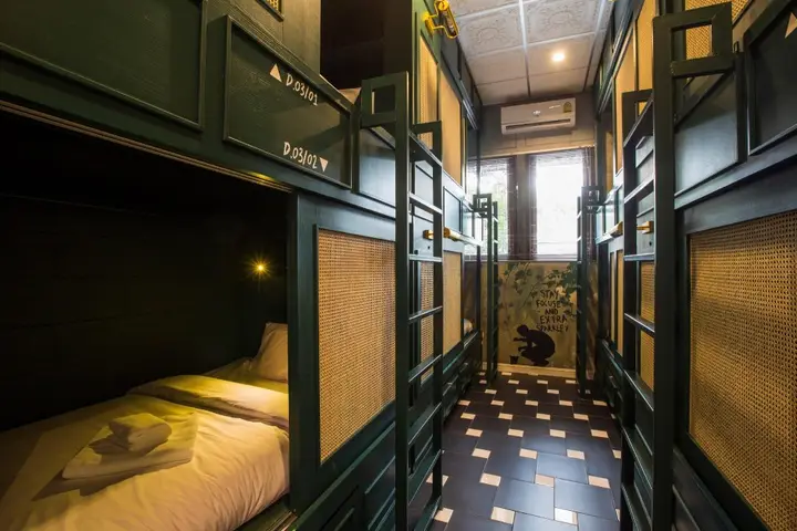 Бангкок: Azure Hostel