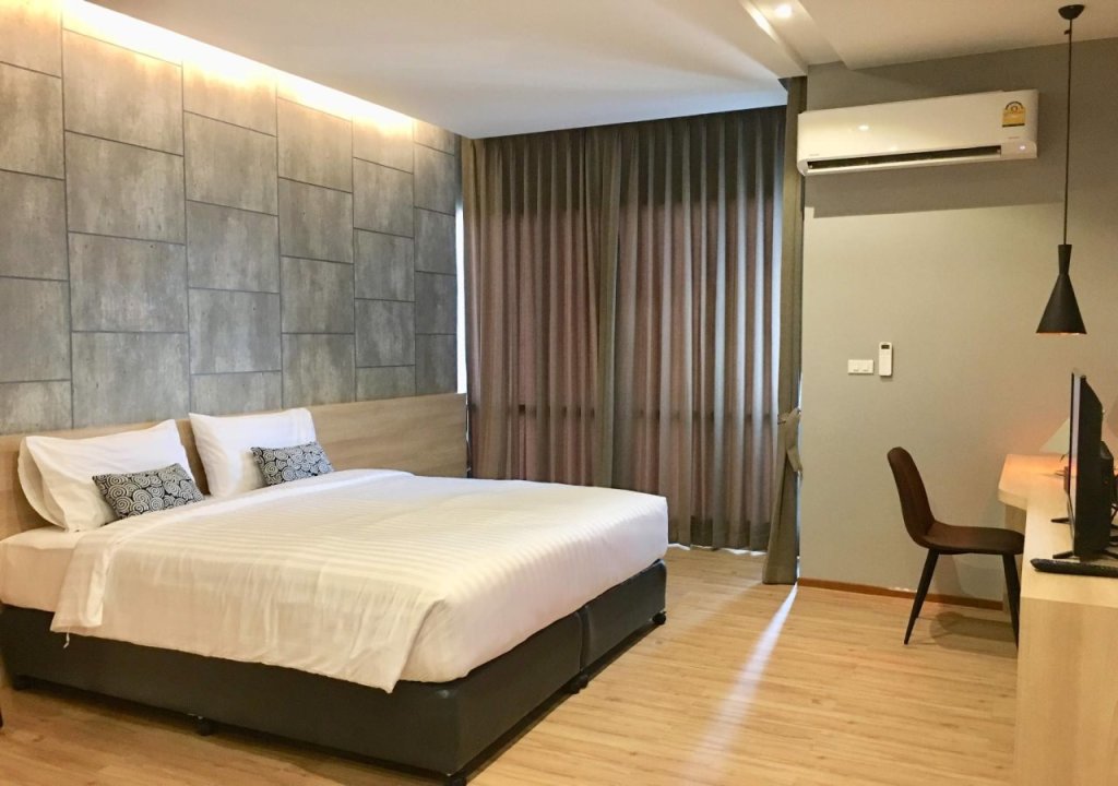 Ратчабури: Sans Hotel