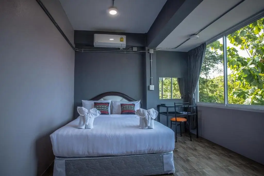 Так: Baan Chang Hotel & Coffee House