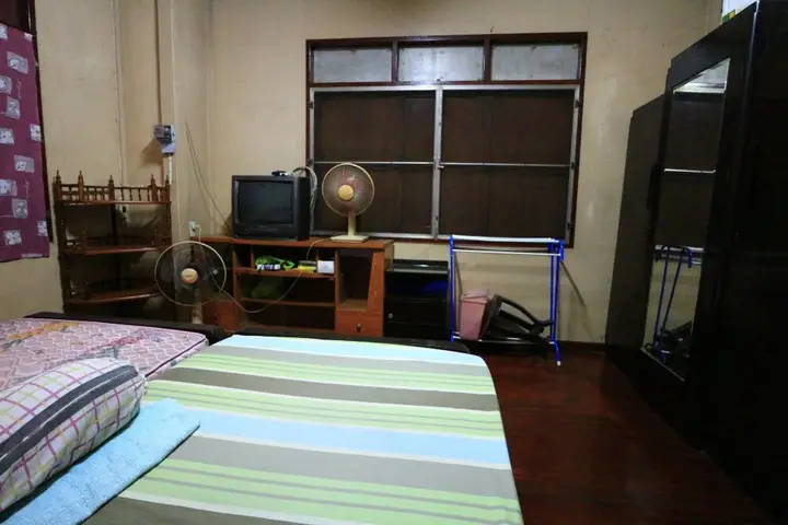 Бангкок: Anurak Guesthouse