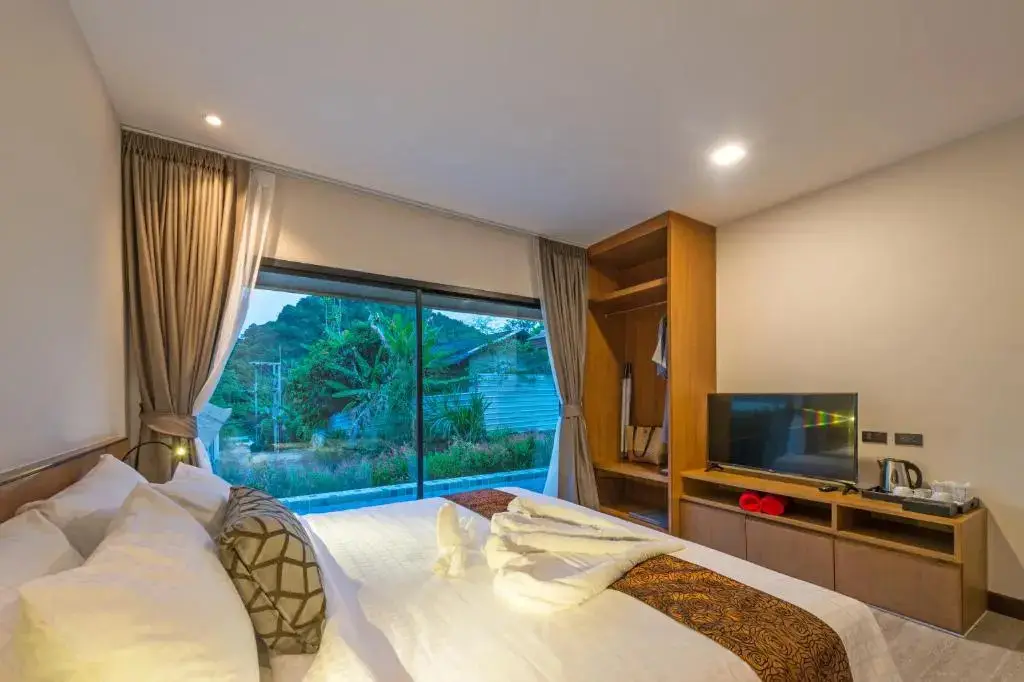 Краби: Chermantra Aonang Resort and Pool Suite
