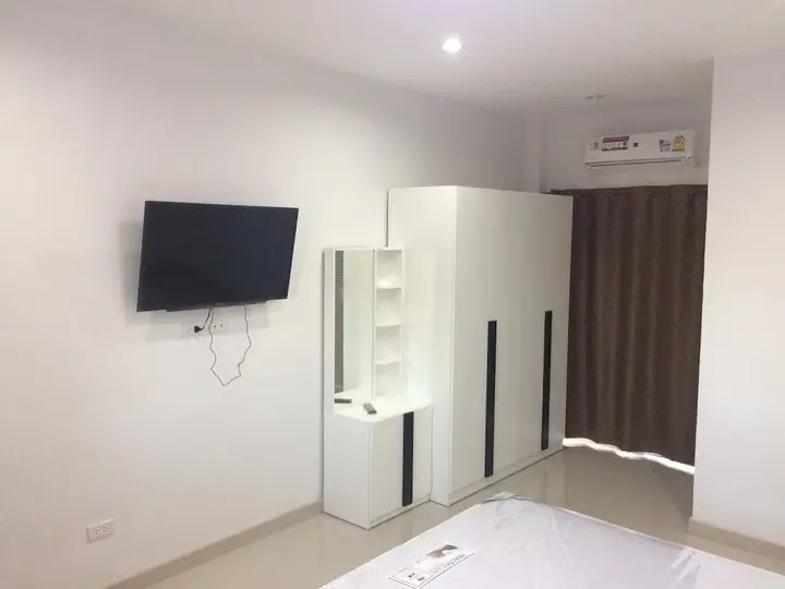 Кхонкэн: Jasmine Apartment