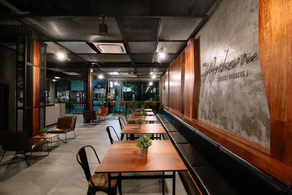 The Arbern Hostel x Bistro — фото 1