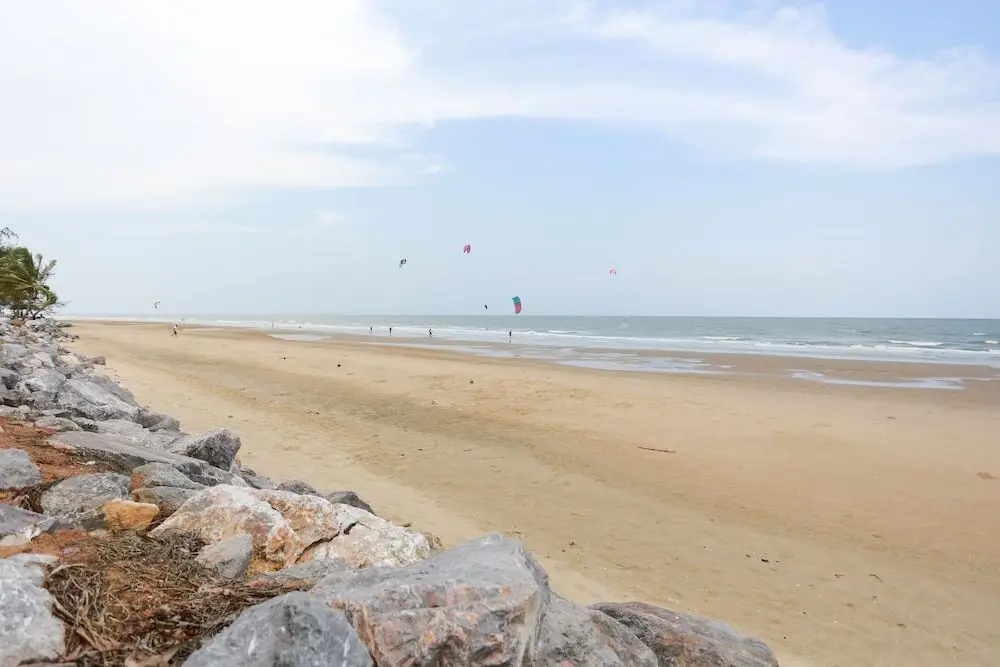 Пранбури : KM Condo Seaside