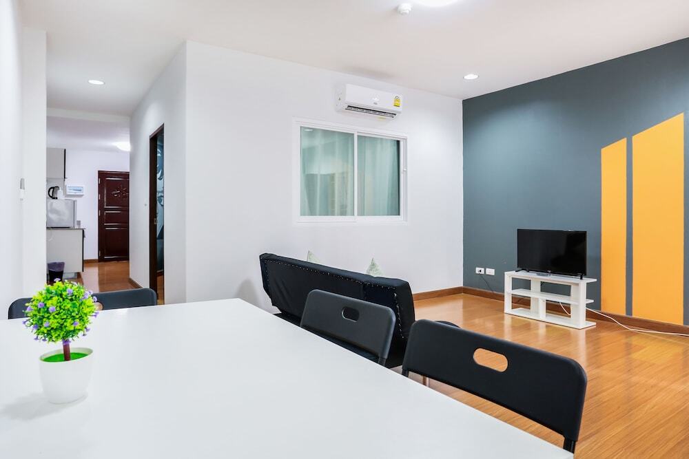 Пранбури : KM Condo Seaside