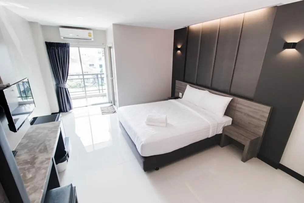 Бангкок: So good Hotel Bangkok (SHA Certified)