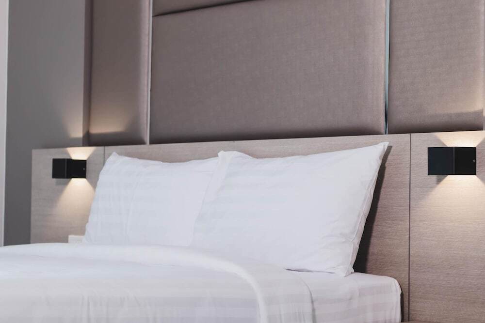 Бангкок: So good Hotel Bangkok (SHA Certified)