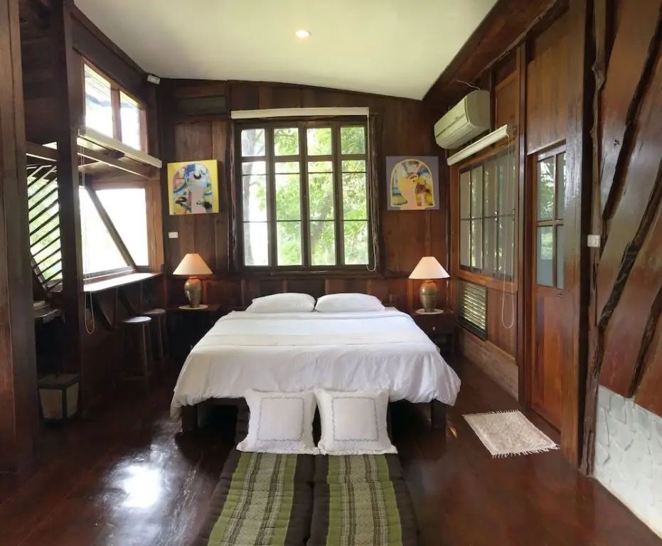 Пак-Чонг: Pakchong Family Home