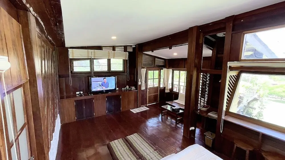 Пак-Чонг: Pakchong Family Home
