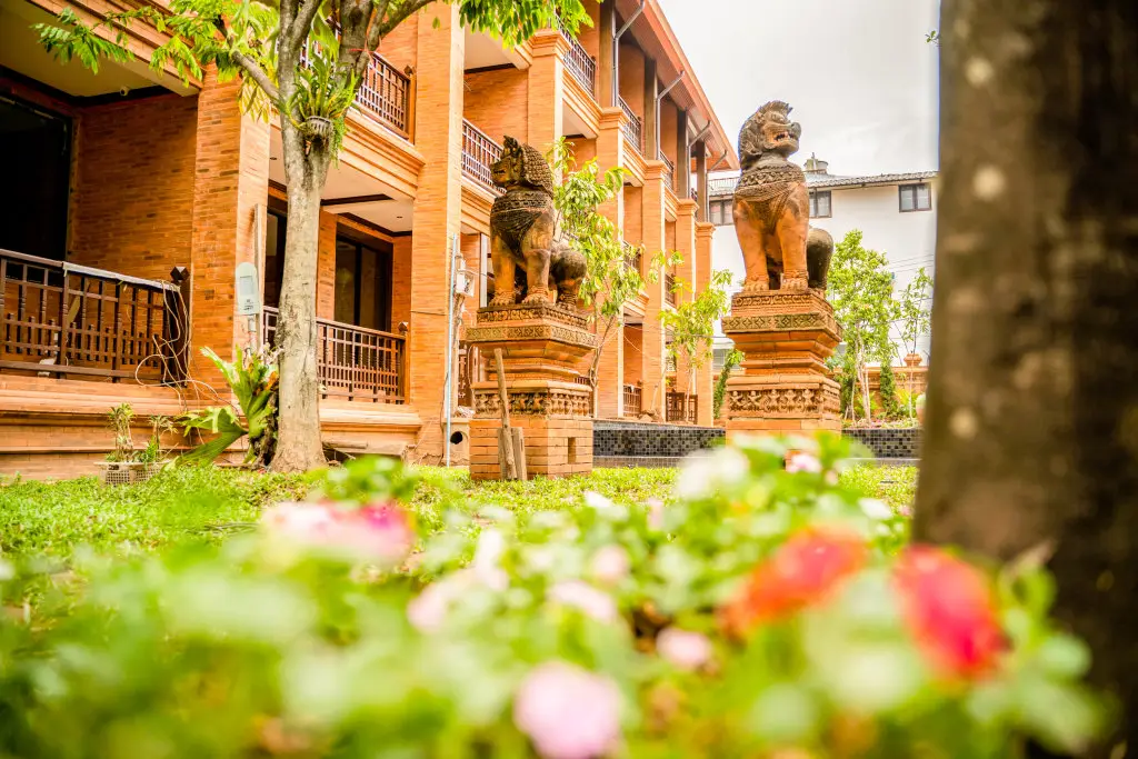 Чиангмай: Phor Liang Meun Terracotta Arts Hotel