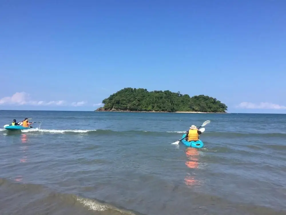 Кху Ра Бу Ри: Sea Rounding