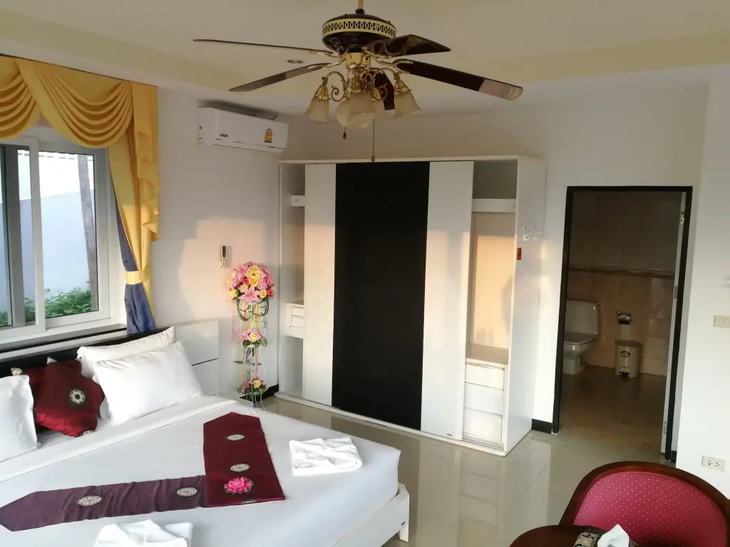Муанг: Baan Waru Seaview