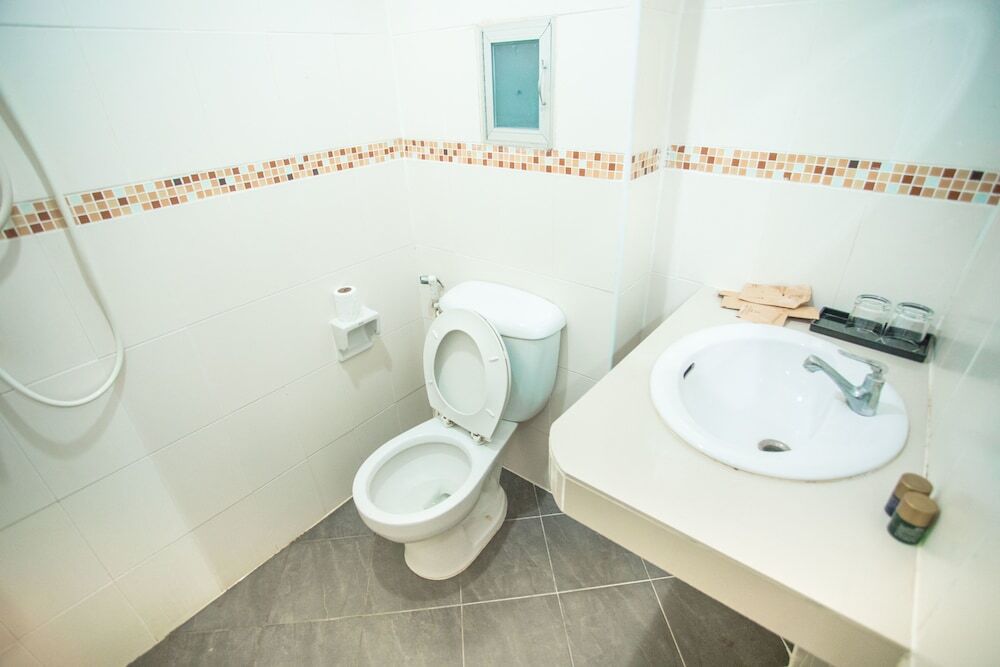 Кату: Five hundred miles Hostel