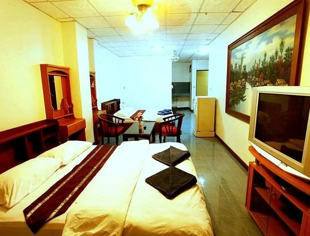 Паттайя: Walking Street Encore Hotel