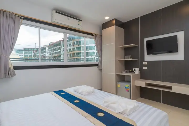 Кату: Baan Thai Beach Side Residence