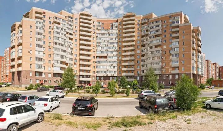 Тольятти: Апартаменты Home Hotel (Хоум Хотел) на Спортивной