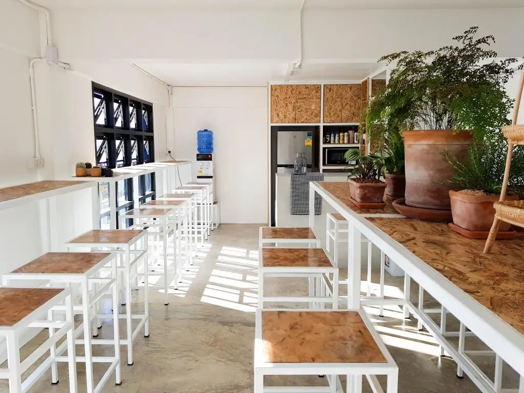 Чиангмай: Baan Phuen Hostel & Rooftop Bar