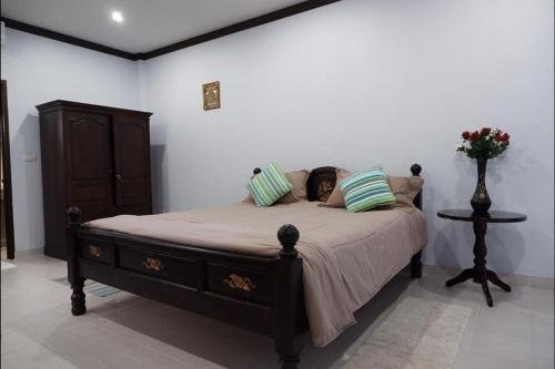 Тхаланг: MaikhaoBeach Home
