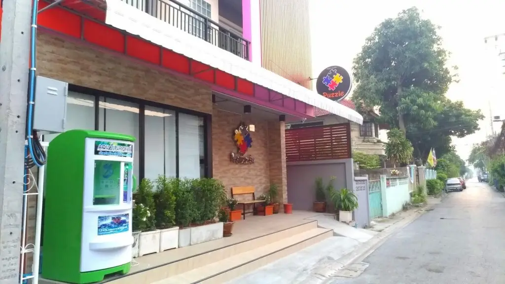 Бангкок: Puzzle DonMuang