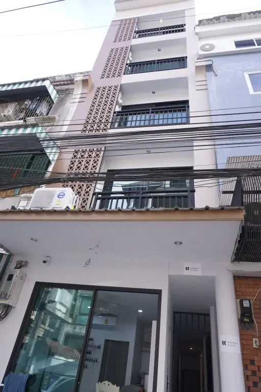 Кату: Minimal House Patong