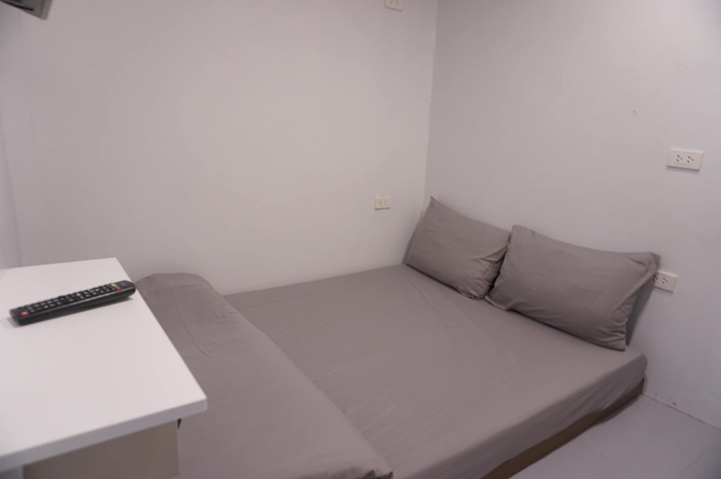 Кату: Minimal House Patong