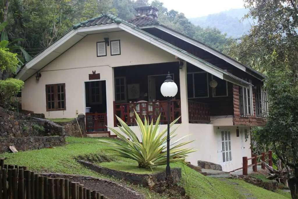 Ханг Донг: The Stove House Hang Dong Chiang Mai