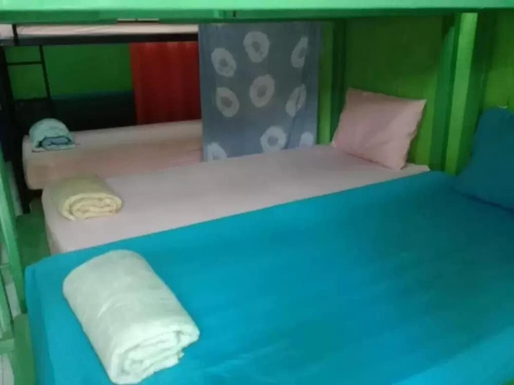 Ко-Пханган: K & M House - Hostel