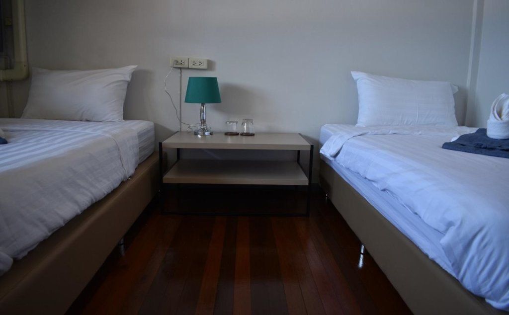 Maya Bed and Food Hostel — фото 1