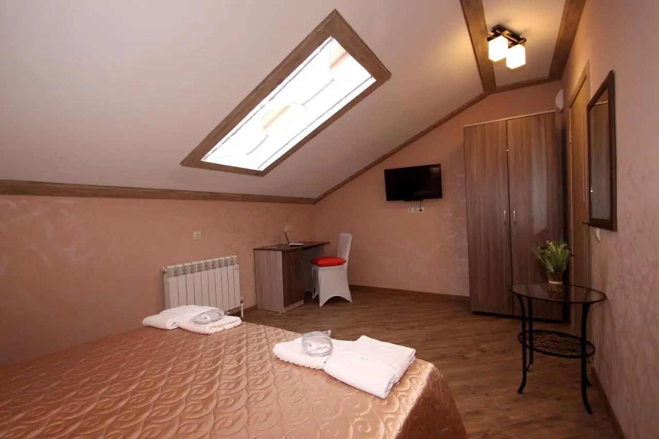 Новокуйбышевск: London Apartment Hotel