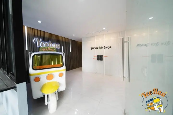 Бангкок: Yeehaa Bangsue