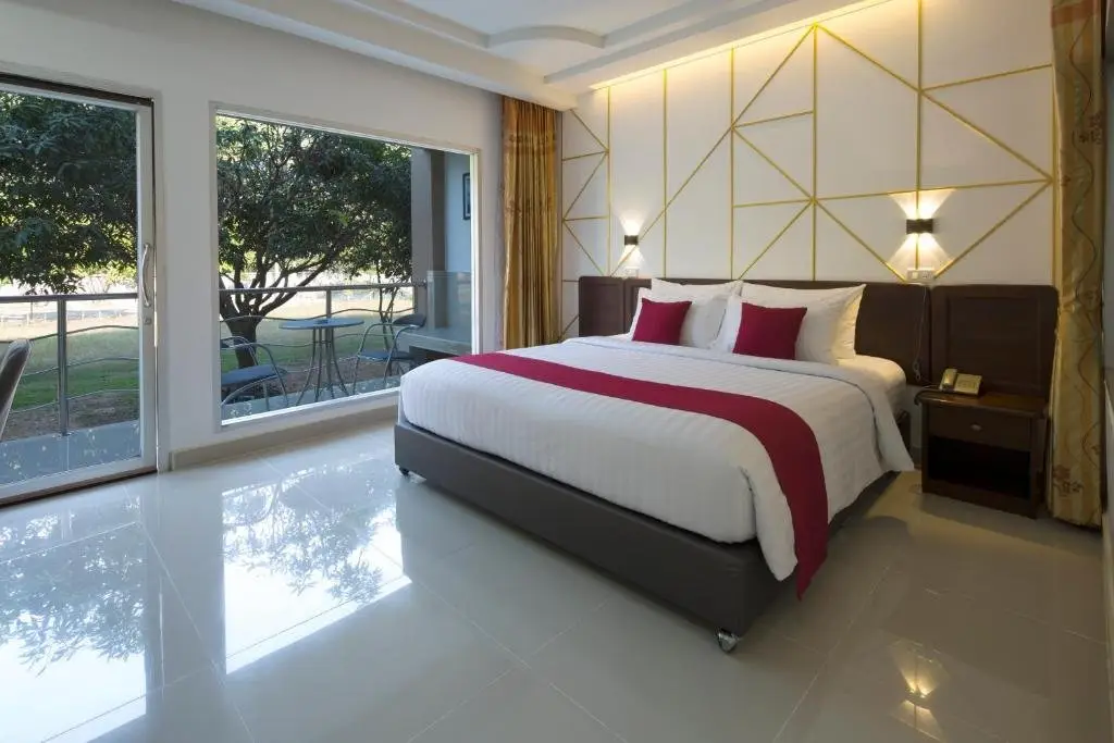 Уттарадит: ARAYA HOTEL (SHA Extra Plus)