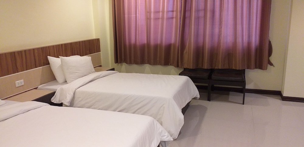 Чайяпхум: Sirichai Hotel - Chaiyaphum