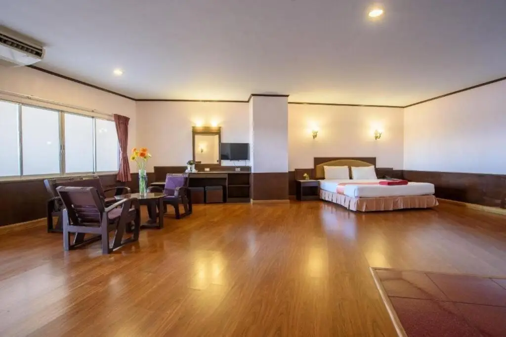 Паттайя: Marine Yensabai Hotel Pattaya
