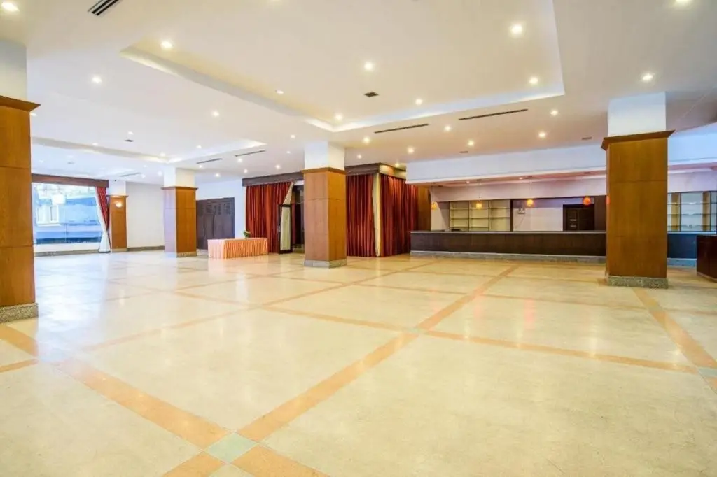Паттайя: Marine Yensabai Hotel Pattaya