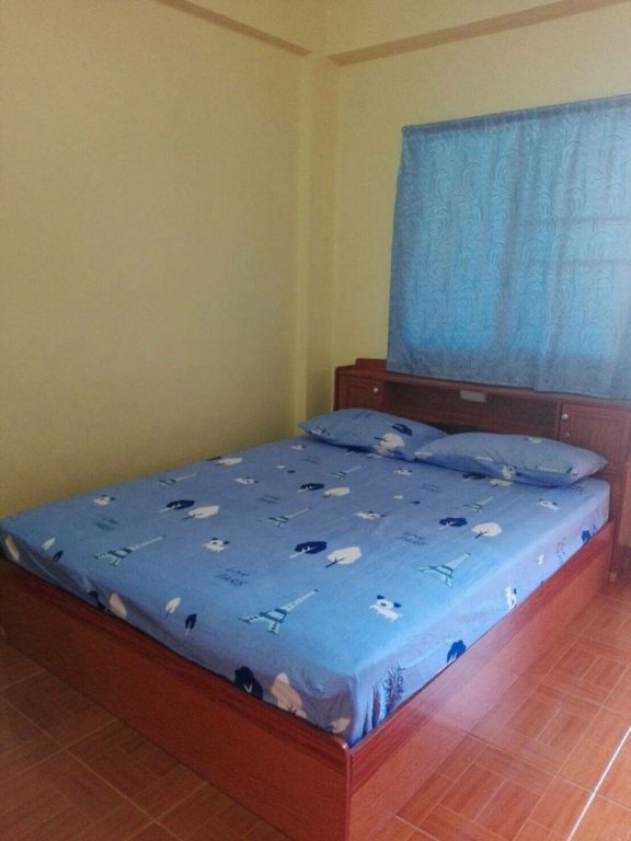 Чиангмай: Baan Jaroenporn