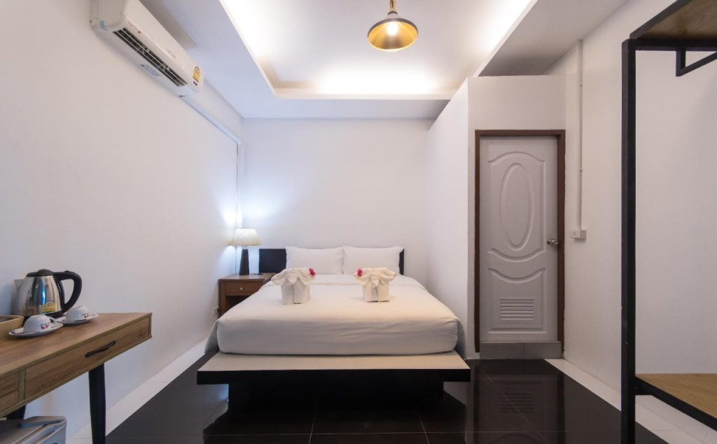 Муанг: The Loft Panwa Resort