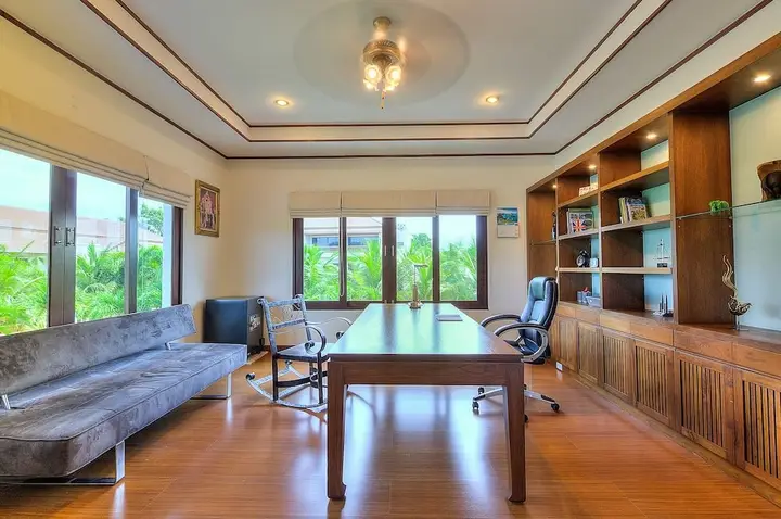 Муанг: Serisa 3 Bedrooms Pool Villa 500Sqm